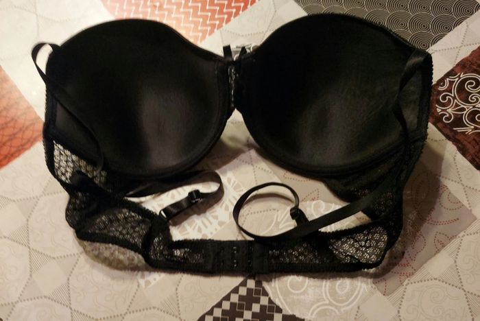 Soutien gorge - photo numéro 2