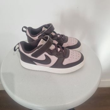 Basket Nike fille taille 27