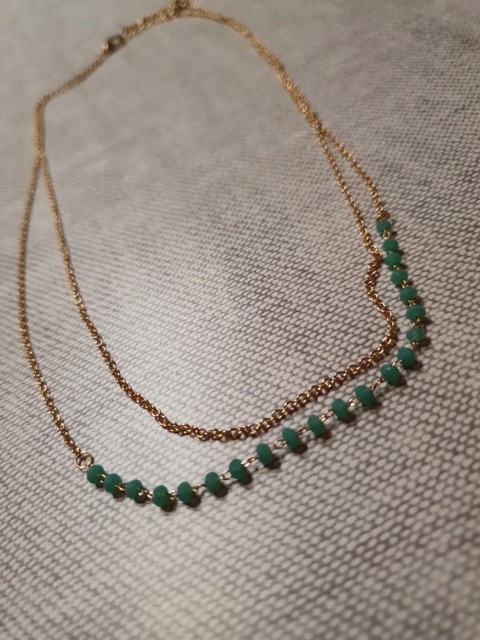 Collier doré menthe