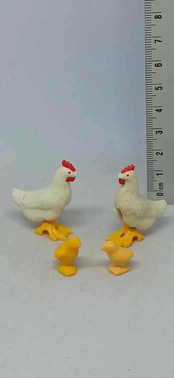 Poules blanches et poussins playmobil