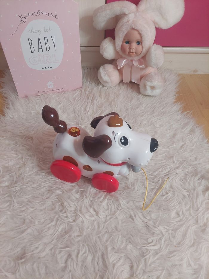 Chien à tirer sons et lumières TBE 🐶