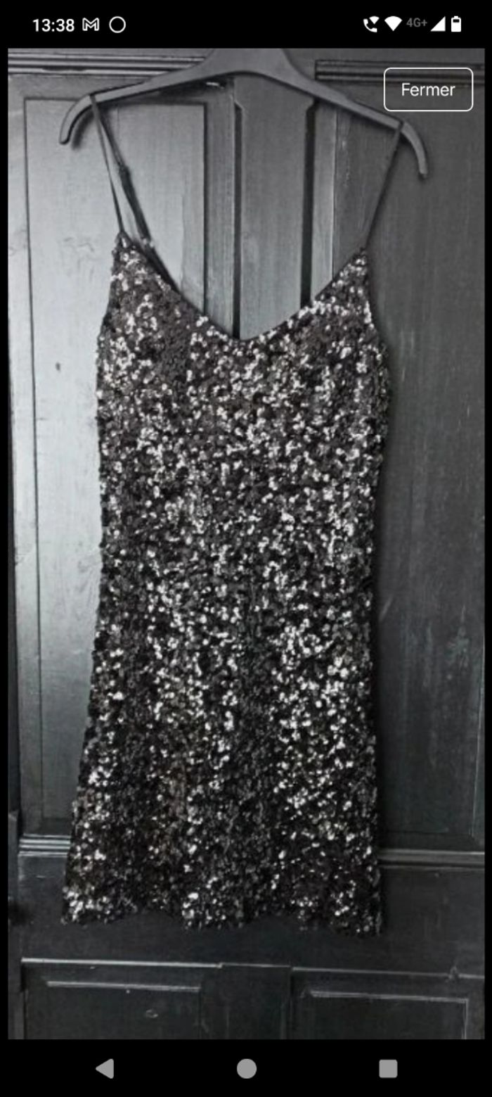 Robe à sequins