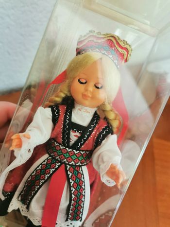 Poupée du monde Norvège neuve costume traditionnel