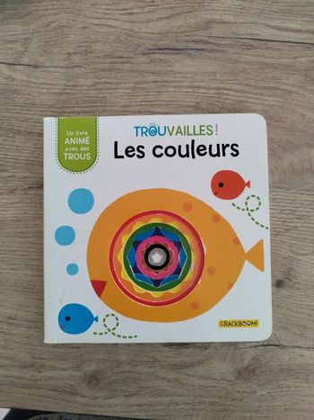 Livre cartonné couleurs