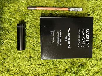 Lot make up for ever neuf rouge a levre  crayon poudre