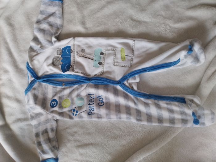 Lot pyjama - photo numéro 4