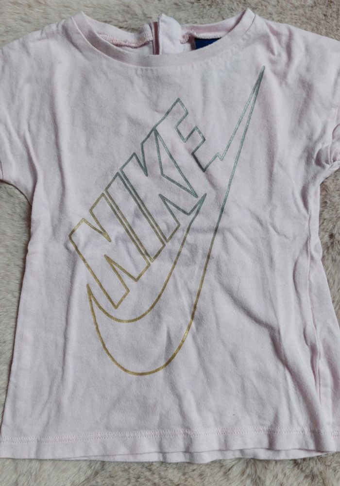 Ensemble Nike 6/9 mois - photo numéro 3