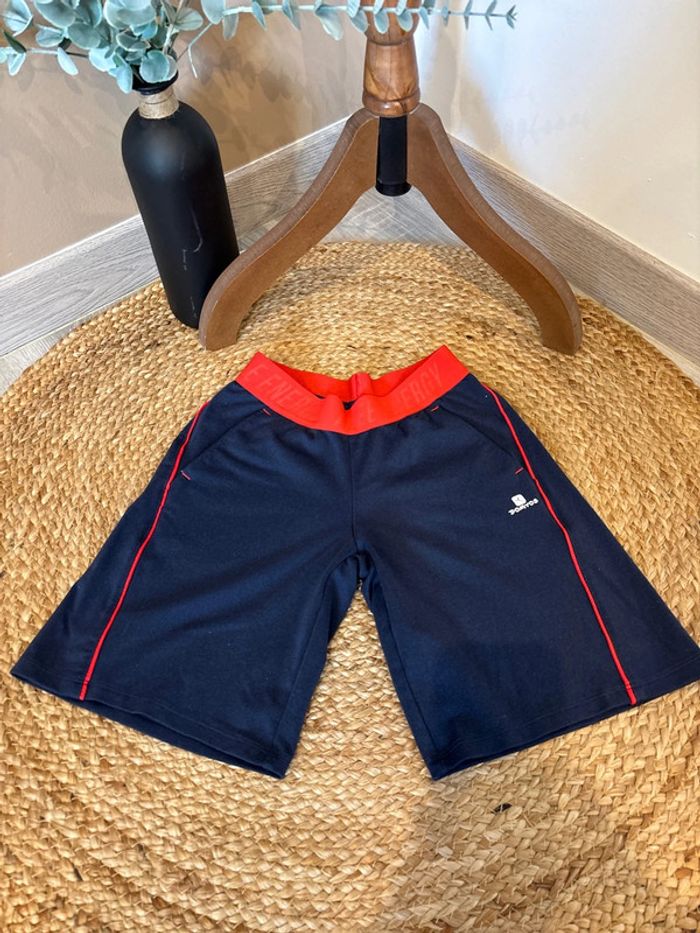 Short de sport Domyos garçon taille 10 ans - photo numéro 2
