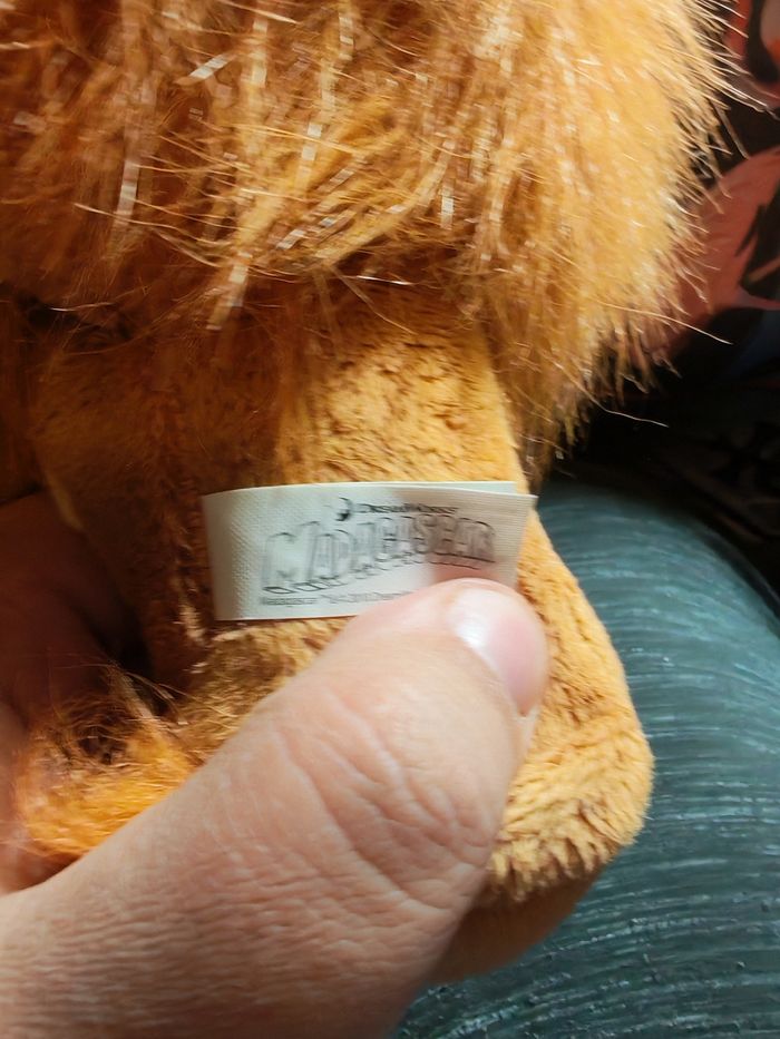 Peluche pingouin Madagascar - photo numéro 4