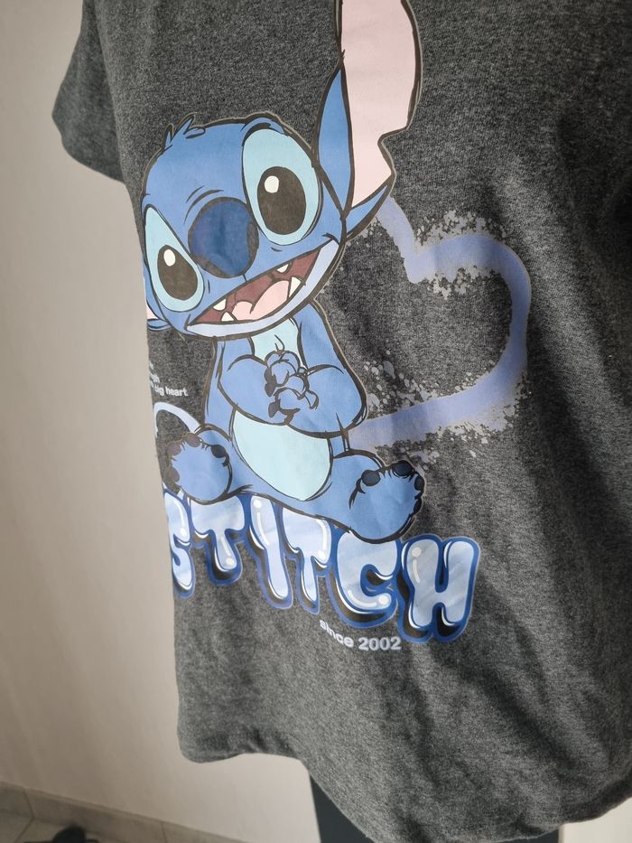 Tee-shirt Stich neuf - photo numéro 3