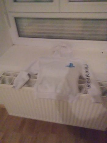 Pull PlayStation taille 8 ans