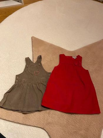 Lot 2 robe en velours 6 mois