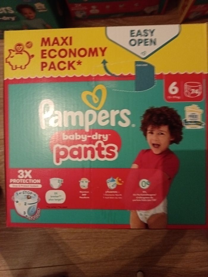 Pants pampers taille 6