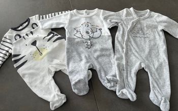 Pyjama bébé 1 mois