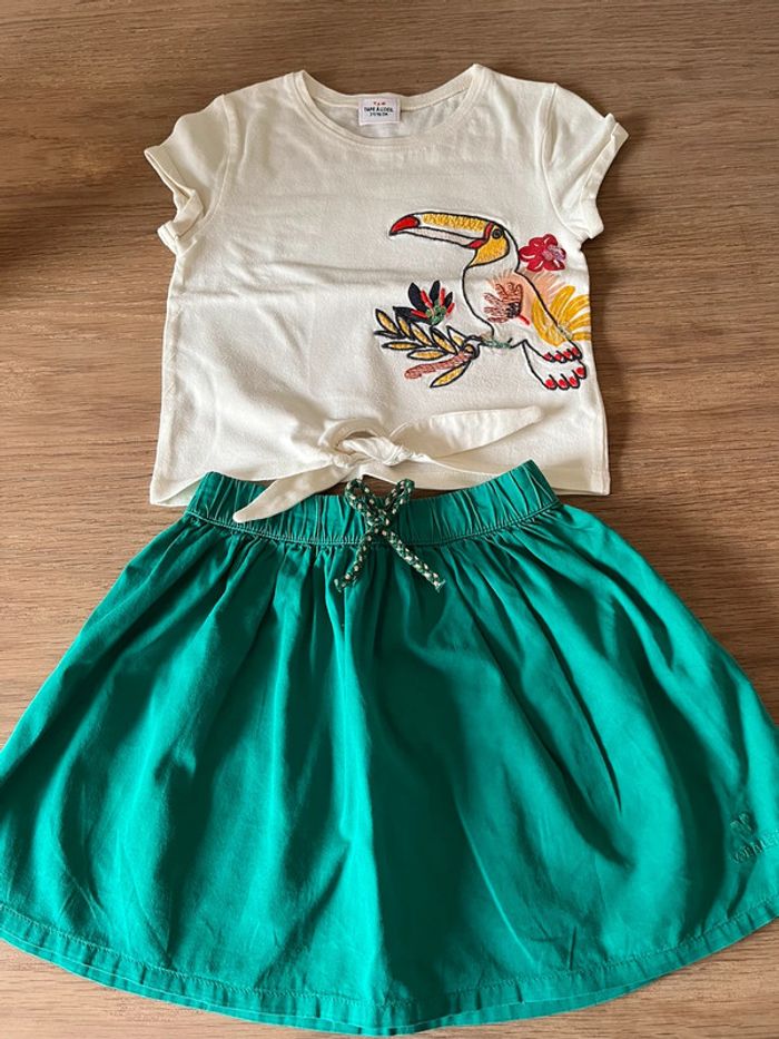 Lot jupe et 2 t-shirts T. 3ans - photo numéro 2
