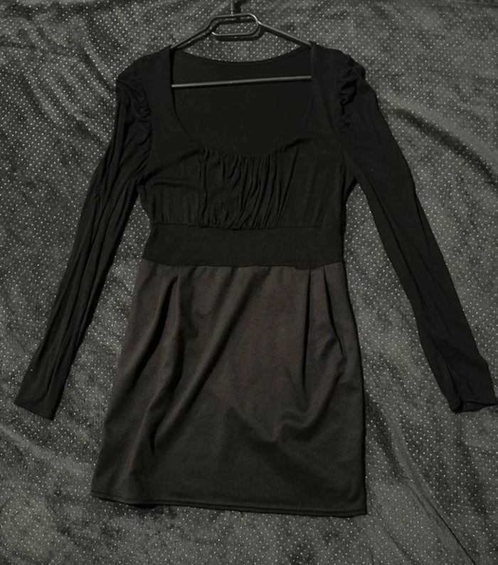 Robe Noir Automne/Hiver Taille M - photo numéro 4