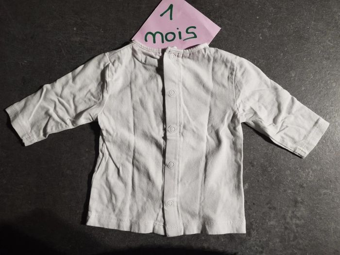 T-shirt "happy all day" 1 mois - photo numéro 4