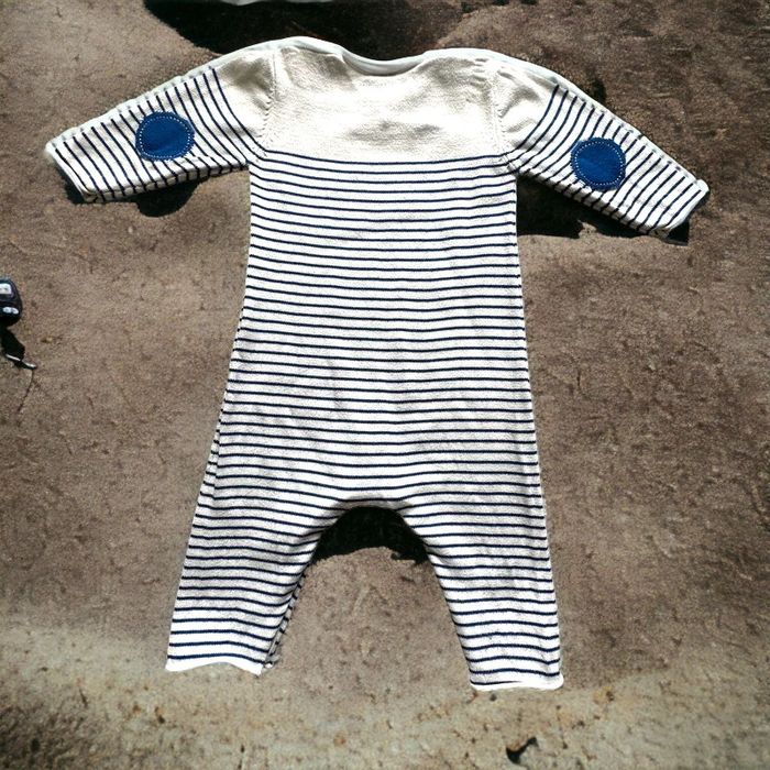 Lot 2 combinaisons Petit Bateau 6 mois NSE TBE (31€) - photo numéro 4
