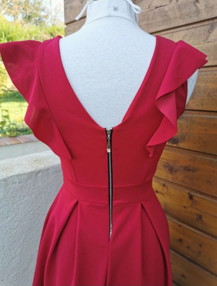 Jolie robe de soirée rouge - photo numéro 3