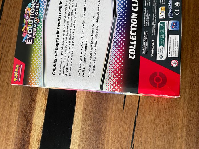 Coffret Classeur Pokémon - Evolutions Prismatiques EV8.5 (Neuf/Scellé) 8.5 - photo numéro 4