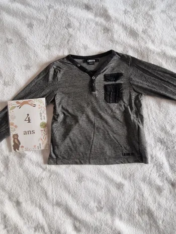 T-shirt 4 ans