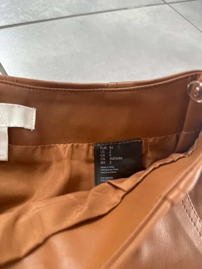 Jupe simili cuir marron H&M - photo numéro 5
