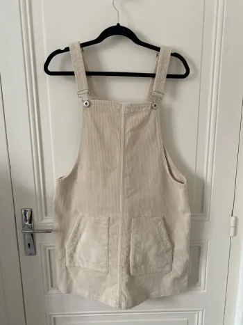 Robe salopette velours côtelé blanc Esmara