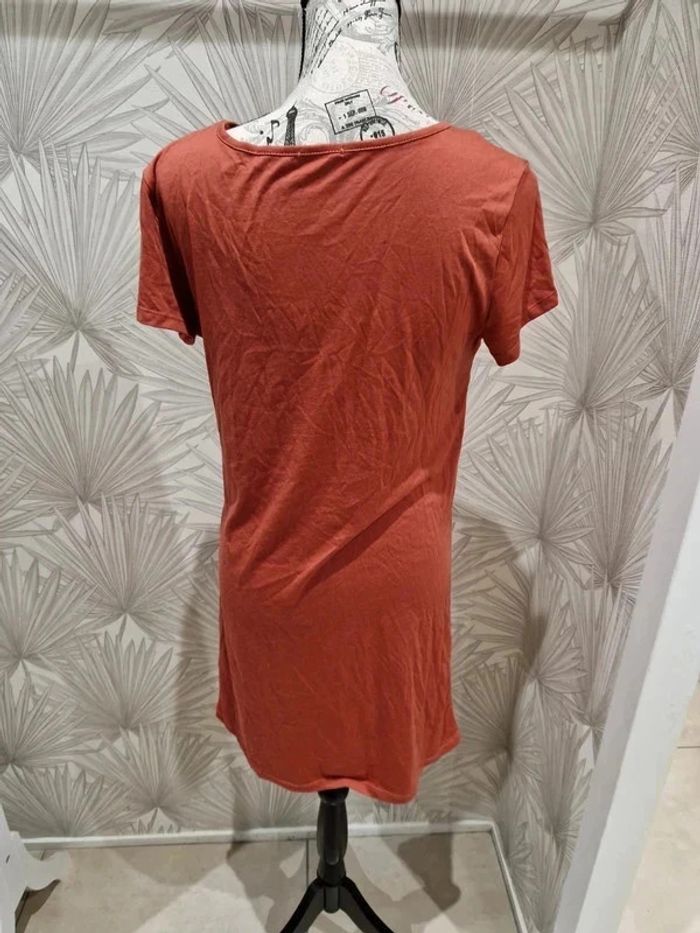 Jolie robe d'été manches courtes taille 38 - photo numéro 2