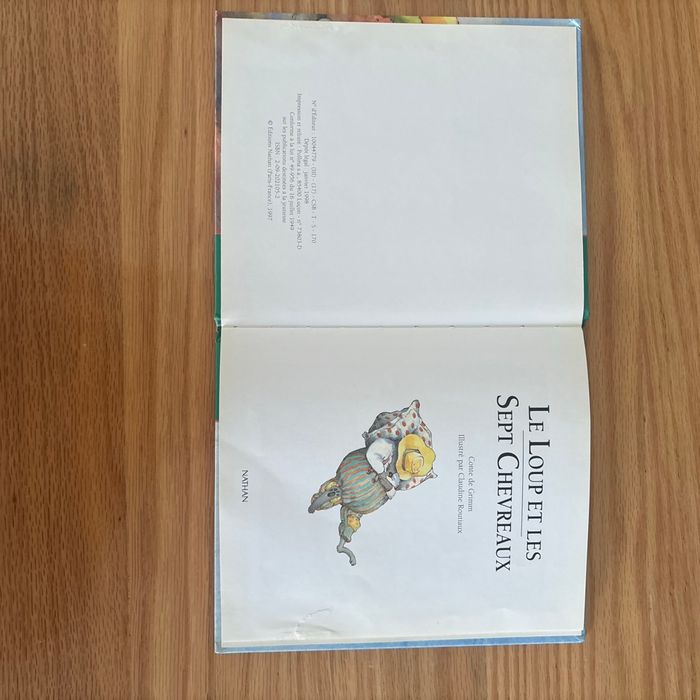 Livre le loup et les sept chevreaux - photo numéro 2