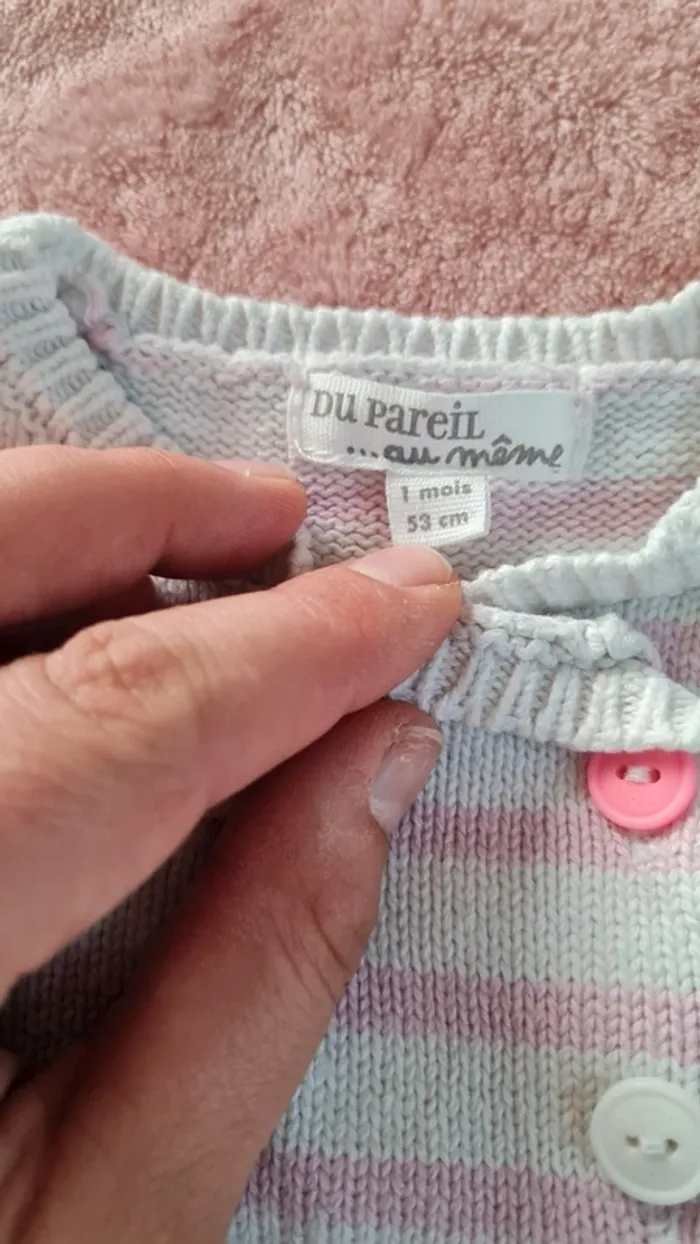Gilet - DPAM - 1 mois - photo numéro 2