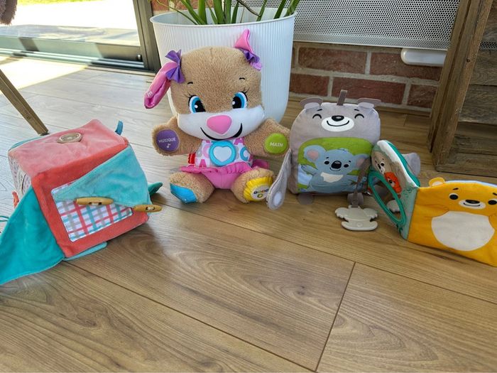 Lot de jouets 1er âge