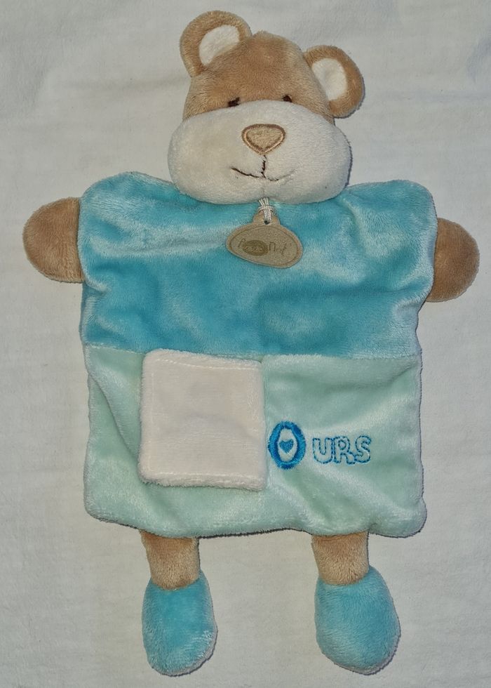 Doudou plat marionnette ours bleu - Collection Alphabet - Baby Nat - photo numéro 2