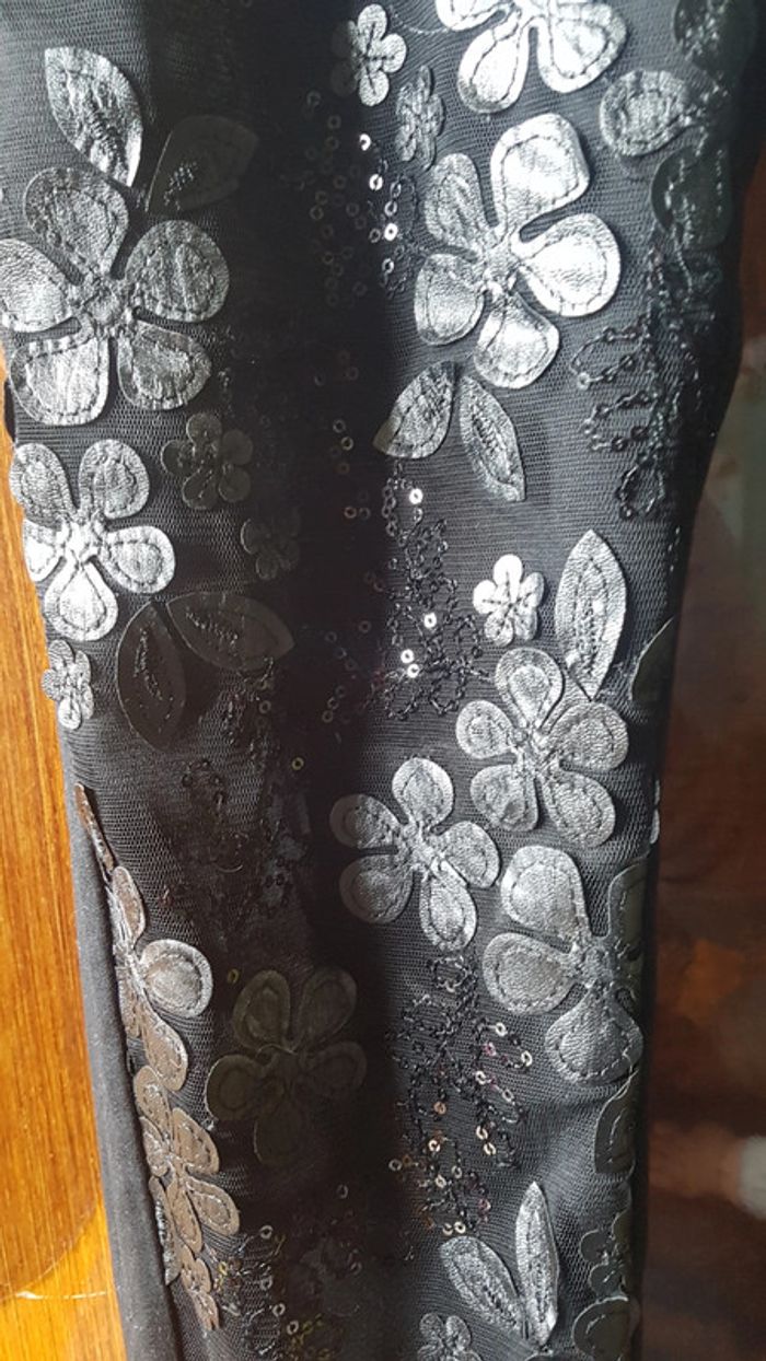 Pantalon noir fleuris - photo numéro 3