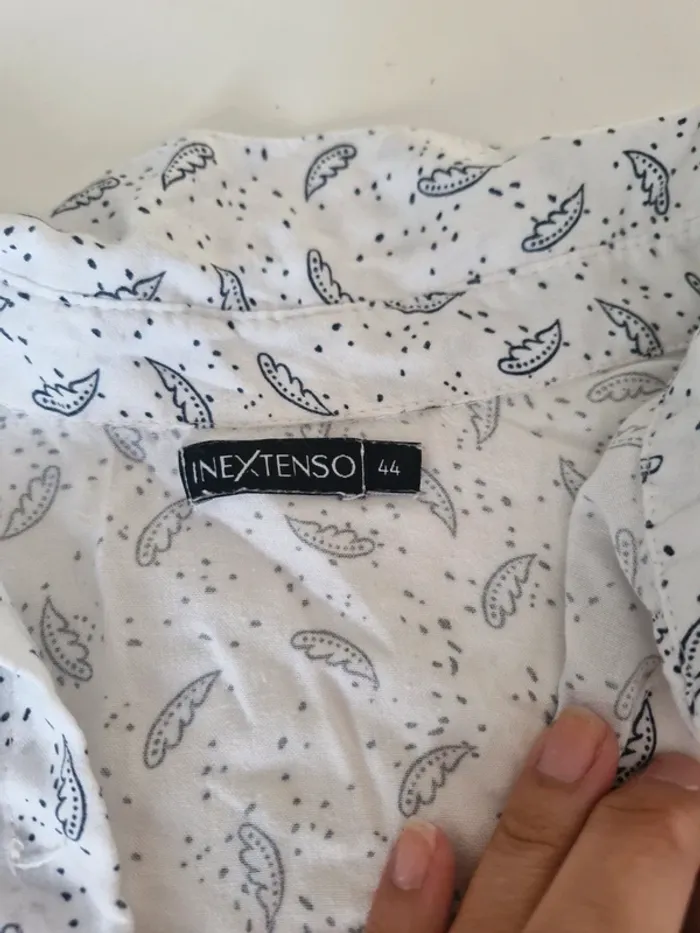 Chemise taille 44 - photo numéro 2