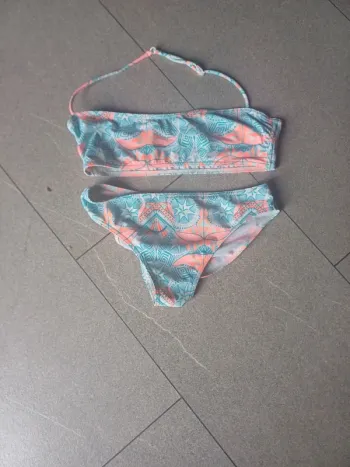 Maillot de bain motifs decathlon 16 ans