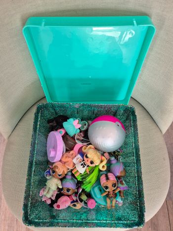 Lot de mini poupées LOL surprise + accessoires + boite LOL