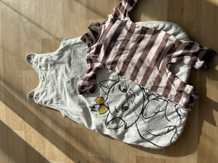 Lot bébé fille 1 mois - 35 pièces - photo numéro 2