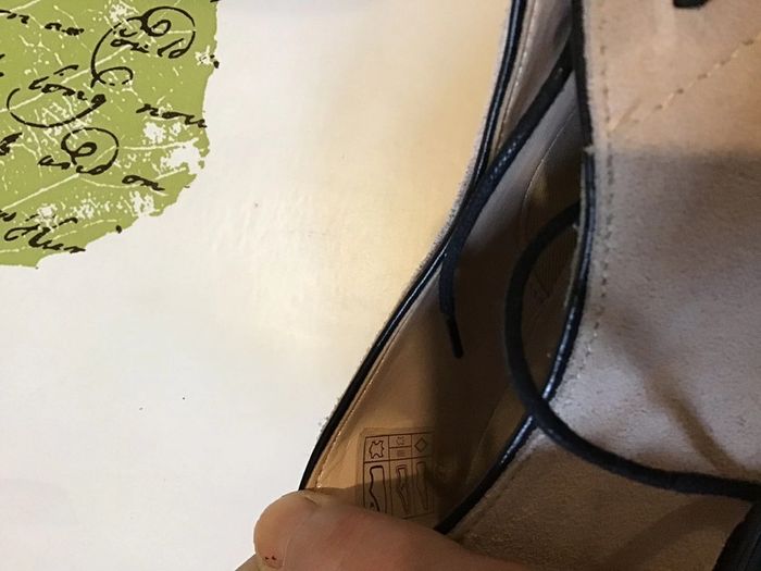 Chaussure en cuir beige dessus motif noir et marron taille 37 marque André - photo numéro 5