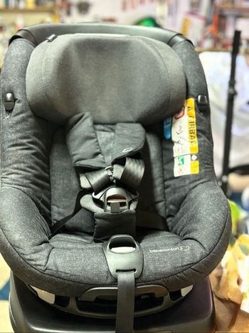Siège auto bébé confort axissfix plus