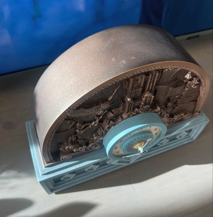 Horloge tour de la terreur Disneyland - photo numéro 3