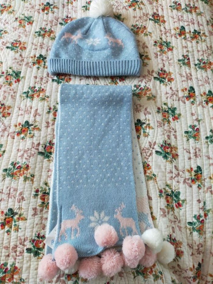 Ensemble écharpe et bonnet fille Kiabi Kiabi ans Beebs by