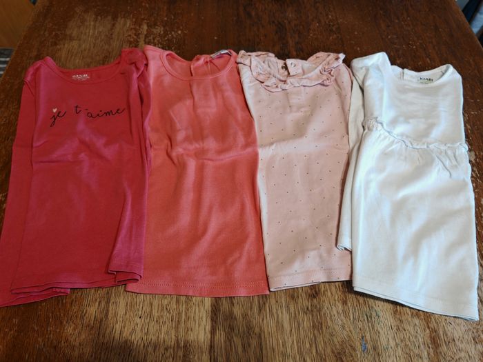 Lot de 9 t shirt fille taille 3 ans/36 M - photo numéro 2