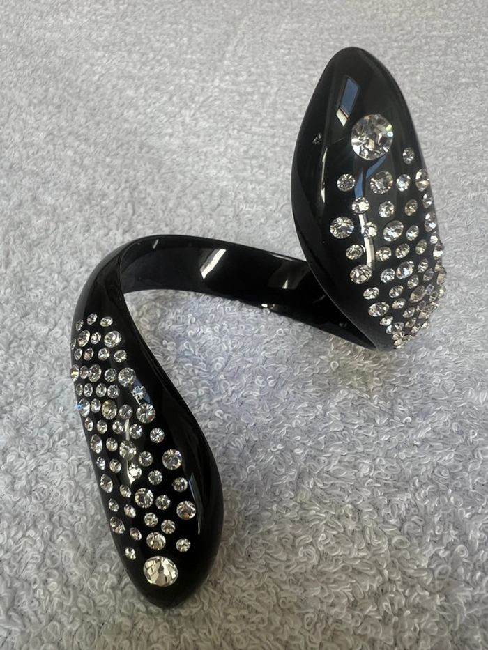 Bracelet cristaluna serpenti en cristal acrylique noir swarovski 401 776 00 neuf