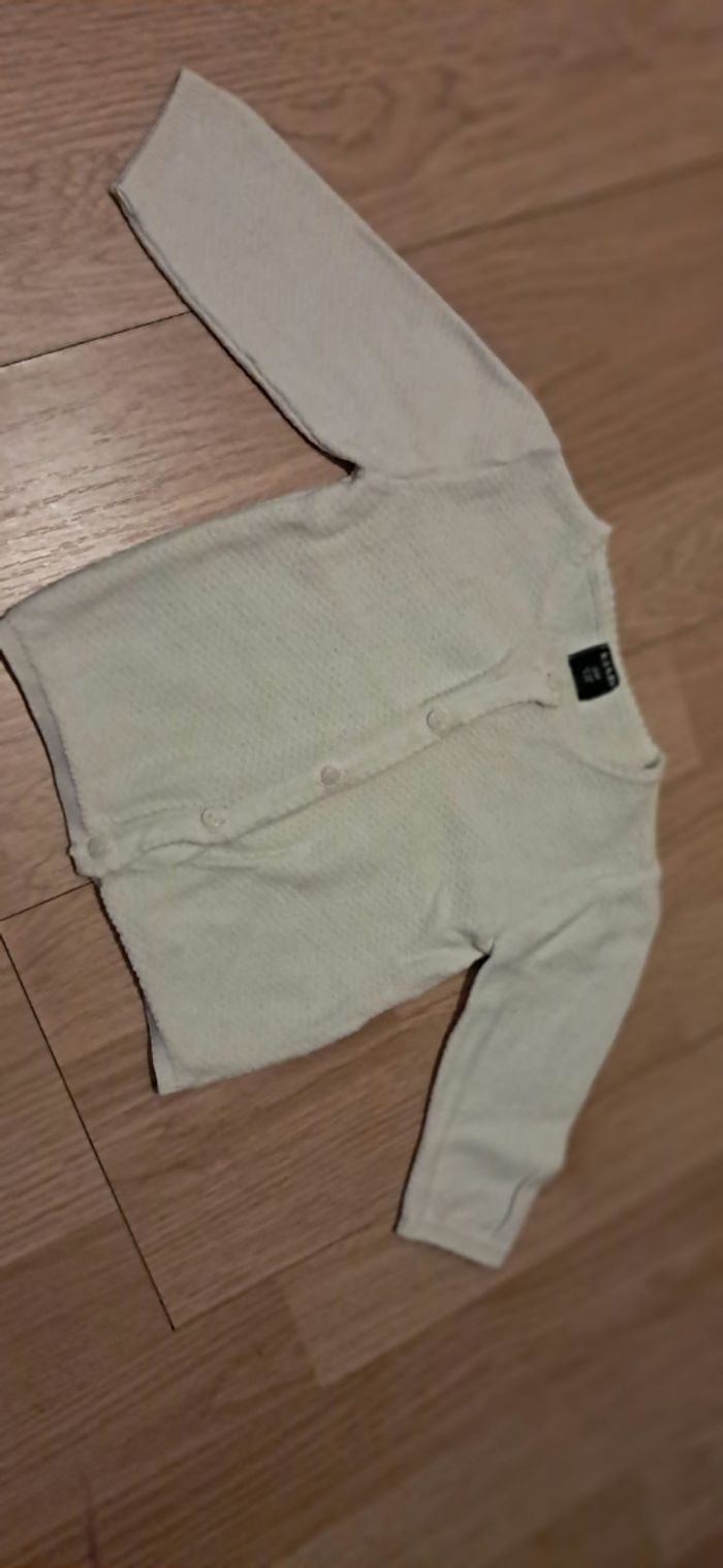 Gilet 3 mois kiabi - photo numéro 2