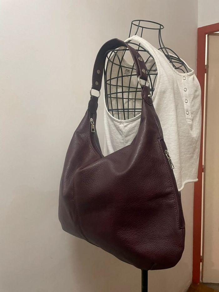 Valeur en boutique 34€ Grand Sac Fourre- Tout violet. Sac à Main violet très Élégant et raffiné - photo numéro 9