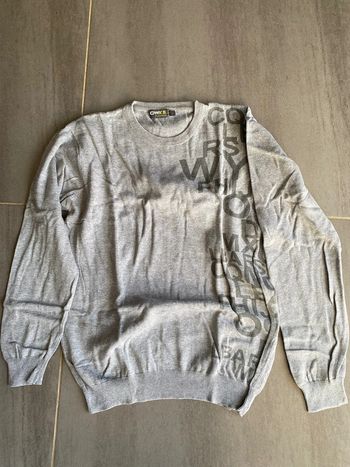 Pull OWK taille L