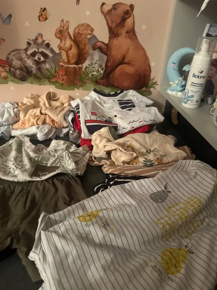 Lot vêtements bébé 3/6mois plusieurs marques - photo numéro 2