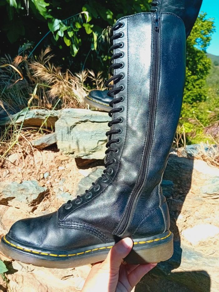 Dr. Martens 1B60 noir 20 trous 38 - photo numéro 4
