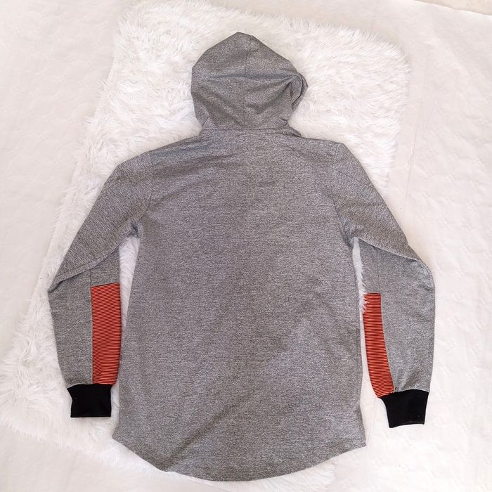 Sweat à capuche zippé gris pour enfant. Taille 14 ans - photo numéro 7