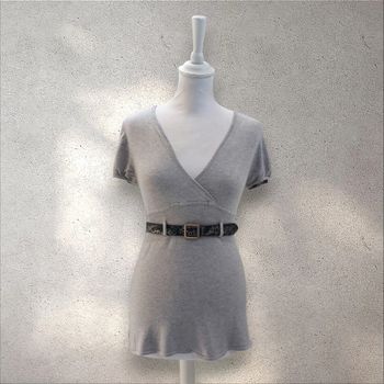 Pull cache-cœur gris avec ceinture Kookaï taille S